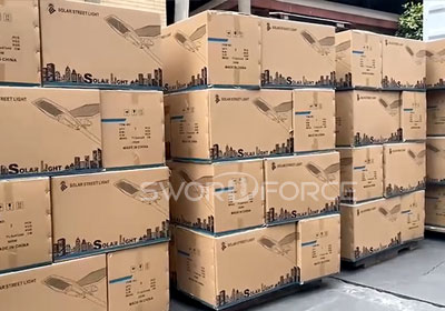 loading-container-5-400x280 loading-container-5-400x280